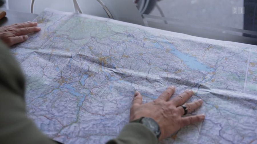 Die Frauen würden teilweise von mehreren Zuhälterin von Stadt zu Stadt transportiert.