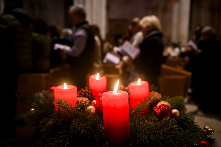 Der Weihnachts-Gottesdienst im Kölner Dom ist ein bekanntes Ritual. (Symbolbild)