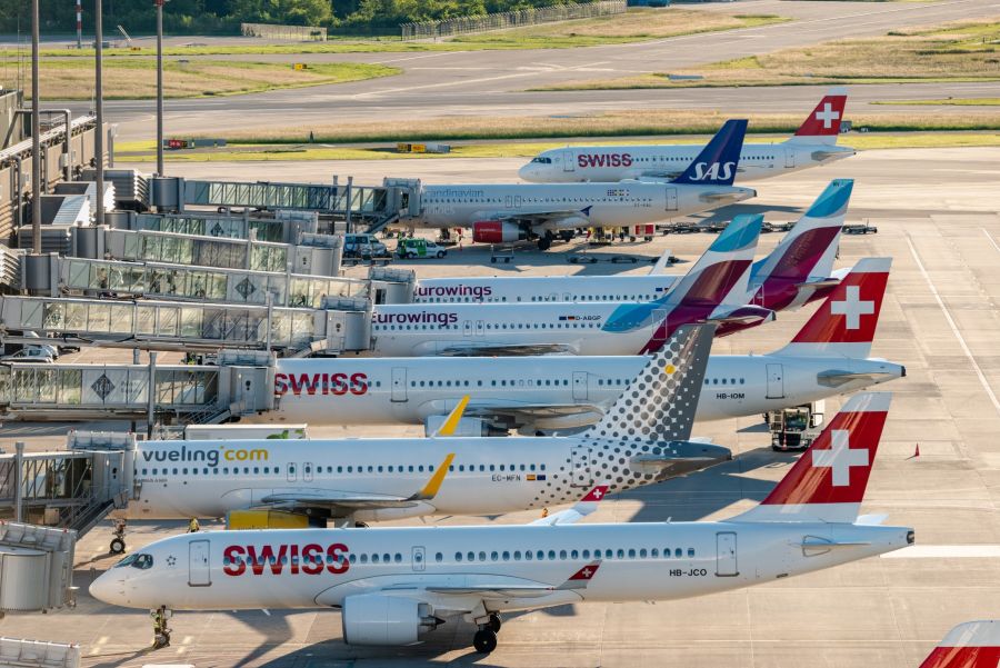 Flughafen Zürich Flugzeuge