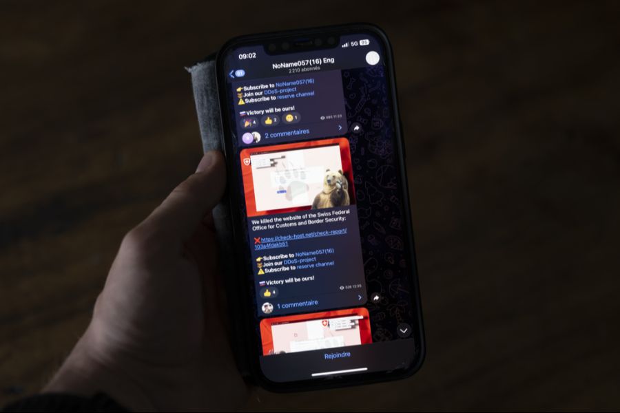 Die digitalen Bots, die Fake-News im Internet verbreiten, bezeichnet Macron als «russische Geheimarmee».