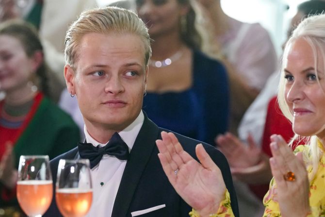 Mette-Marit Marius Geld verdient