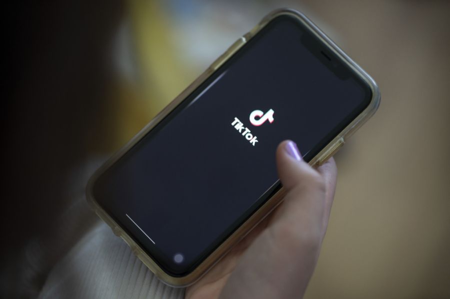 Die Gen Z zeigt sich amüsiert — vor allem auf Tiktok. (Archivbild)