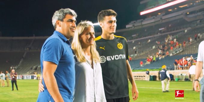 Es wird hässlich - Haben Reynas Eltern US-Nationaltrainer erpresst?