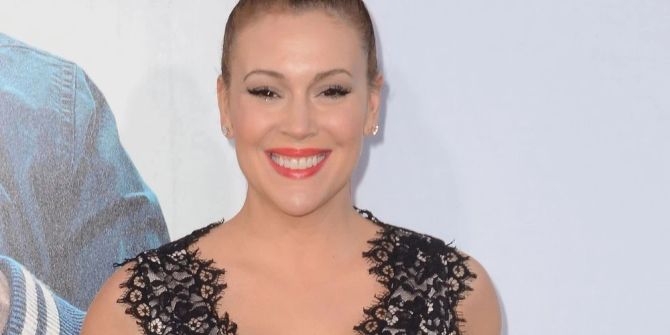 alyssa milano