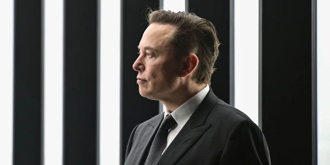Muss Tesla-Chef um seine Milliarden zittern? Elon Musk