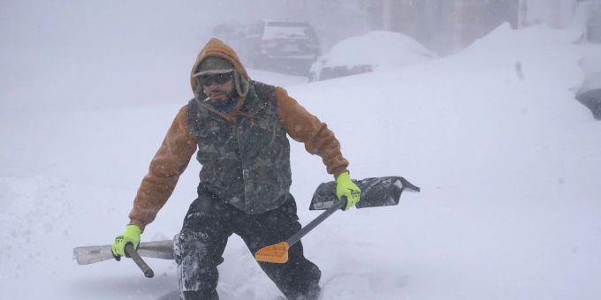 US-Wintersturm - Weihnachtsfest in extremer Kälte - Opferzahl steigt