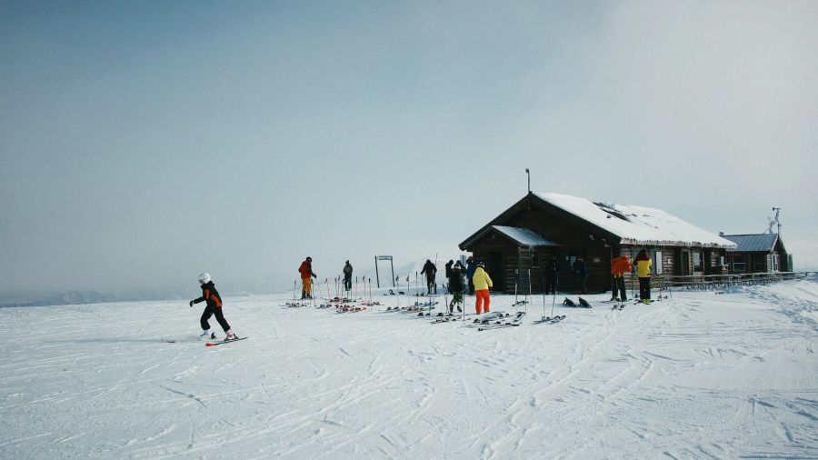 Skihütte Piste Skifahrer Ski