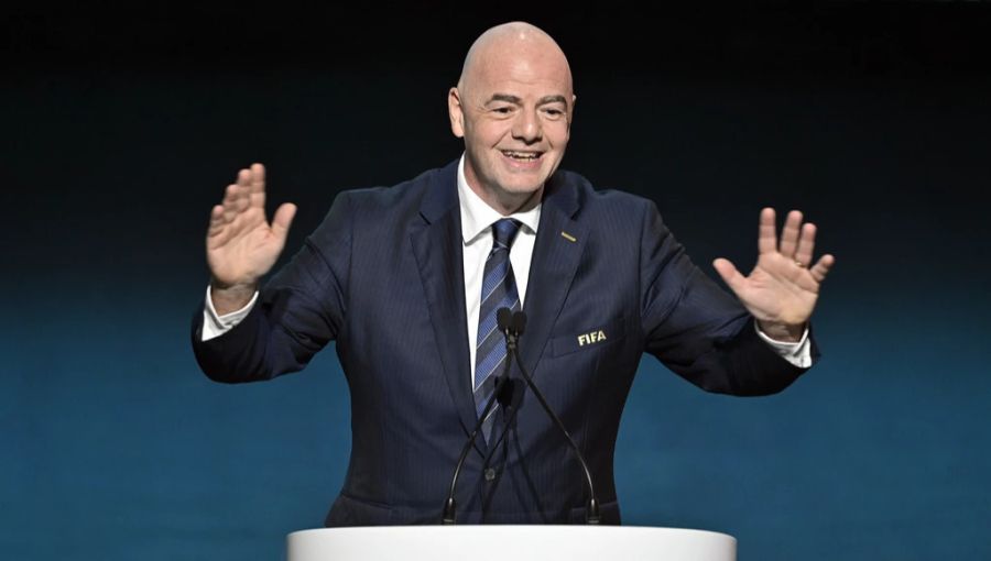 Doch Präsident Gianni Infantino und die Fifa tüfteln schon am Modus für 2026.