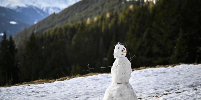 Bodenfrost - Wetter am Wochenende bringt weiter Schnee und Kälte