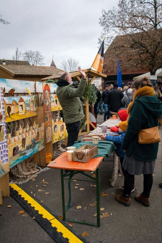 An diesem Stand konnten sich die Kinder im Armbrustschiessen probieren.