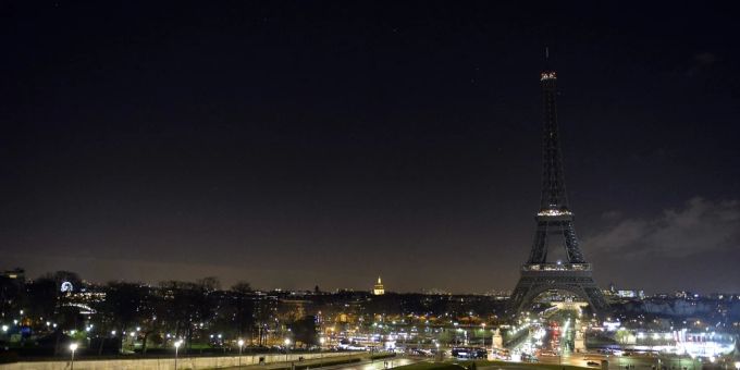 Wird der Strom knapp, wird auch der Eiffelturm nicht mehr beleuchtet. Eiffelturm