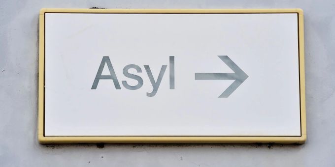 Eine Erstaufnahmestelle in Karlsruhe. Eine Erstaufnahmestelle in Karlsruhe.