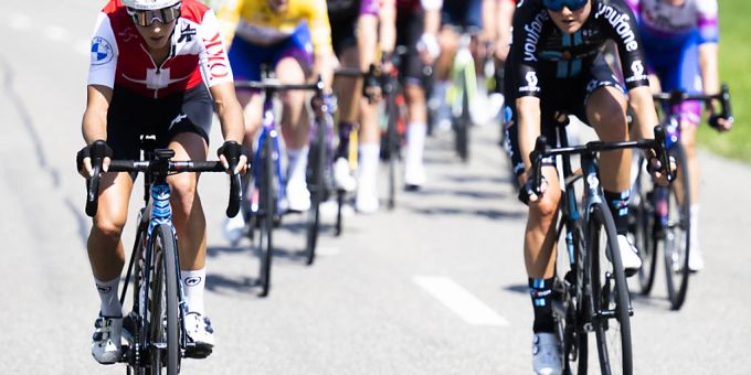 2024 rollen die Velofahrerinnen und Velofahrer durch Zürich und Umgebung. Die geplanten Verkehrsbeschränkungen sorgen aber für heftigen Gegenwind. (Archivbild) 2024 rollen die Velofahrerinnen und Velofahrer durch Zürich und Umgebung. Die geplanten Verkehrsbeschränkungen sorgen aber für heftigen Gegenwind. (Archivbild)