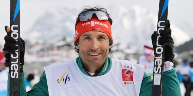 Erwartet bei der Heim-WM keine sportlichen Sensationen von seinem Team: Langlauf-Bundestrainer Peter Schlickenrieder. Foto: Hendrik Schmidt/zb/dpa Erwartet bei der Heim-WM keine sportlichen Sensationen von seinem Team: Langlauf-Bundestrainer Peter Schlickenrieder. Foto: Hendrik Schmidt/zb/dpa