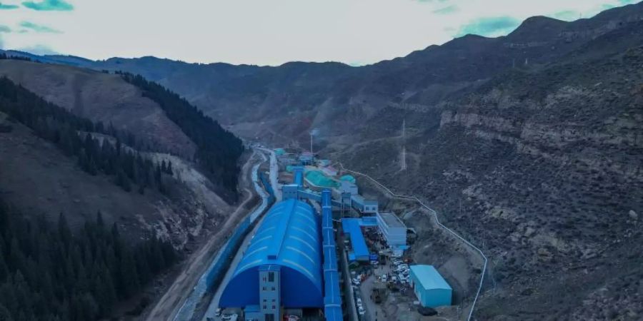 21 Bergleute sind noch in der Kohlemiene eingeschlossen. Foto: Gao Han/XinHua/dpa