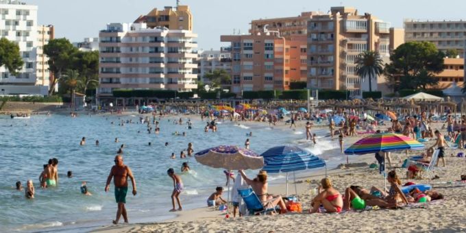 Strand auf Mallorca im Juli 2020. Strand auf Mallorca im Juli 2020.