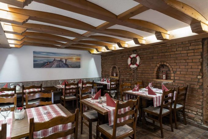 Das Restaurant Schifflände freut sich darauf, wenn sie ihre Gäste wieder im Lokal begrüssen darf. Restaurant Schifflände