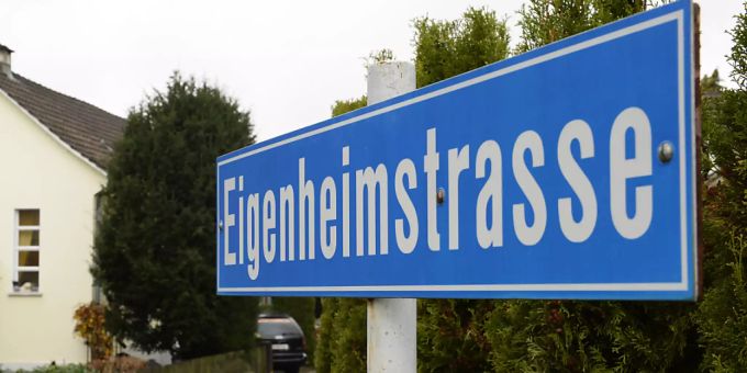 Die Preise fürs Eigenheim sind erneut gestiegen. (Archivbild) eigenheim