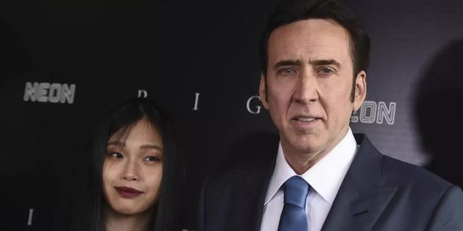 Nicolas Cage mit seiner Ehefrau Riko Shibata in Los Angeles. Foto: Jordan Strauss/Invision/AP/dpa