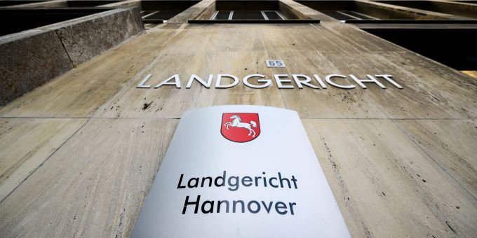 Am Landgericht Hannover wird das Urteil im Mordprozess um eine verschwundene Frau erwartet. Am Landgericht Hannover wird das Urteil im Mordprozess um eine verschwundene Frau erwartet.
