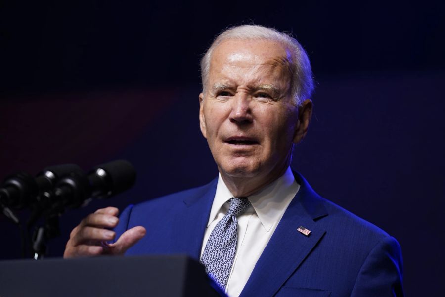 Joe Biden hat bei einer Pressekonferenz in Hanoi für Aufsehen gesorgt.