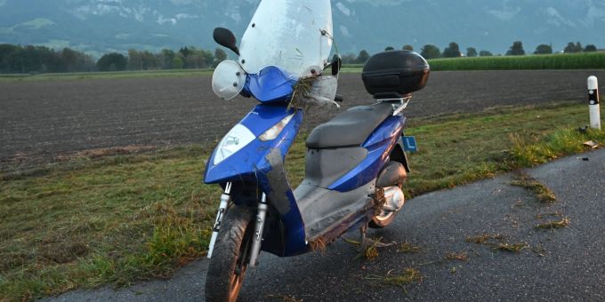 Haag: Frau bei Selbstunfall mit Roller verletzt. Haag: Selbstunfall