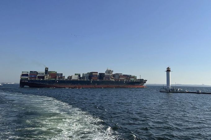 Das deutsche Schiff Joseph Schulte verlässt die Ukraine nach 1,5 Jahren. Ukraine Hafen deutsches Schiff