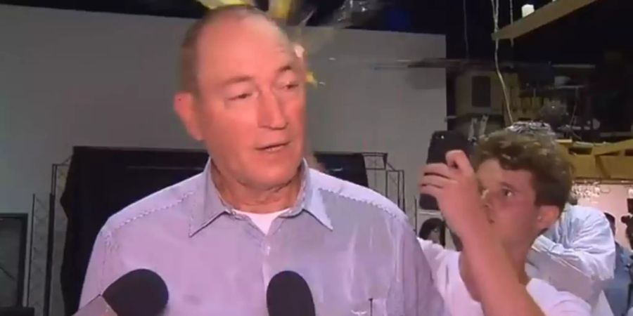 Egg Boy Australien Fraser Anning