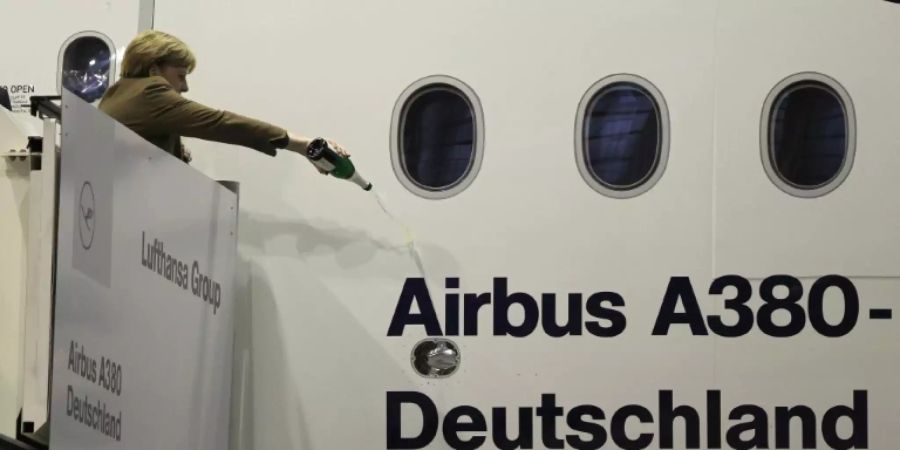 Angela Merkel tauft einen A380 der Lufthansa