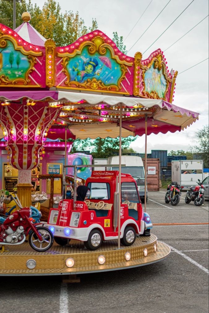 Highlight aller Kinder: das Karusell der Kartbahn-Chilbi.