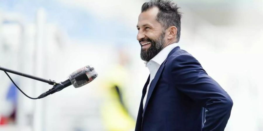 Zeigt sich mit den Transfers des FC Bayern München zufrieden: Sportvorstand Hasan Salihamidzic. Foto: Uwe Anspach/dpa