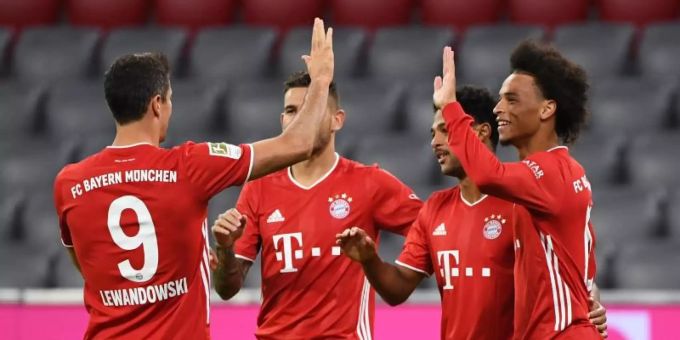 Berlin - Das bringt die Fussball-Woche: Supercup, DFB-Frauen, Messi