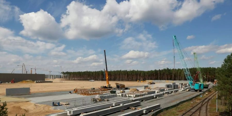 Baustelle der künftigen Tesla-Fabrik in Grünheide