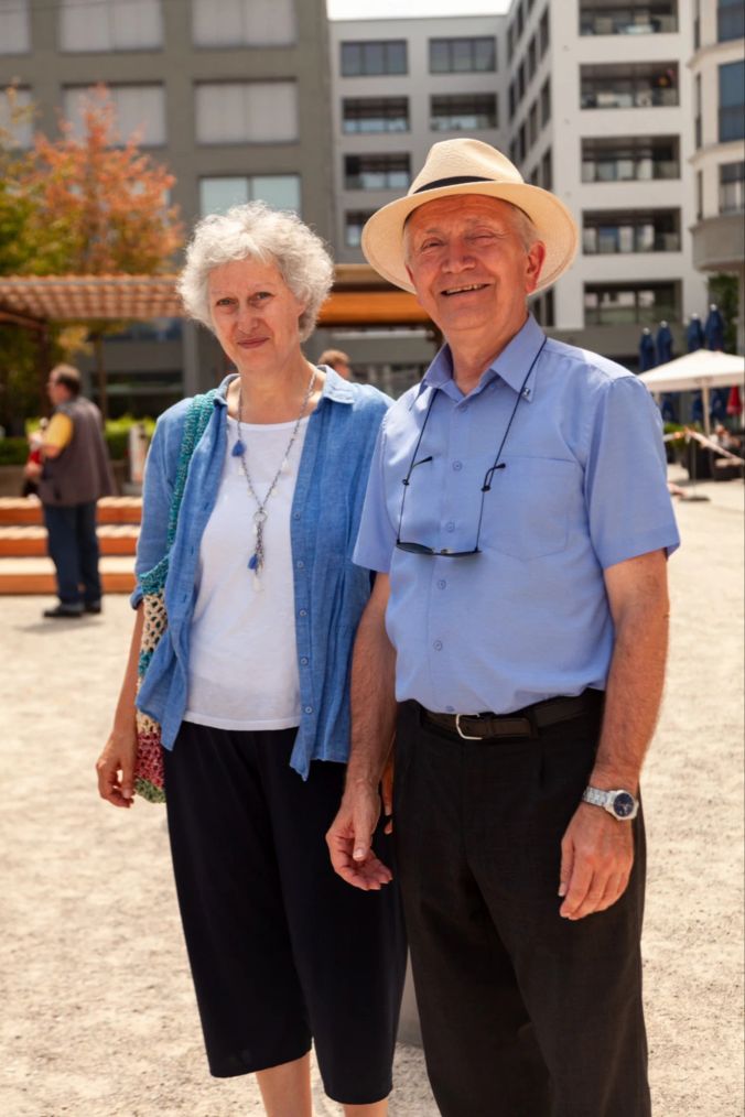 Familie Olivieri geniesst den 1.August in Dietikon