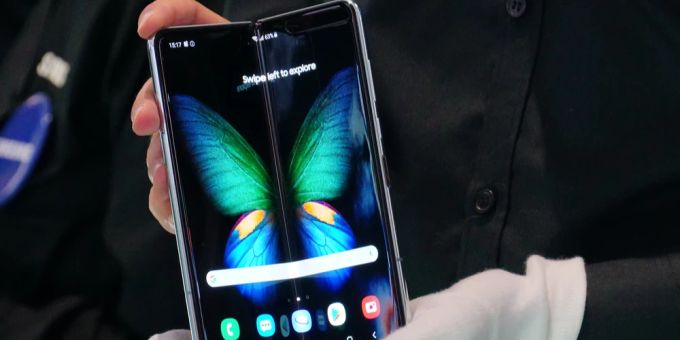 Android 16: Bisher haben faltbare Phones von Samsung und Co. den Massenmarkt noch nicht überzeugt. android 16