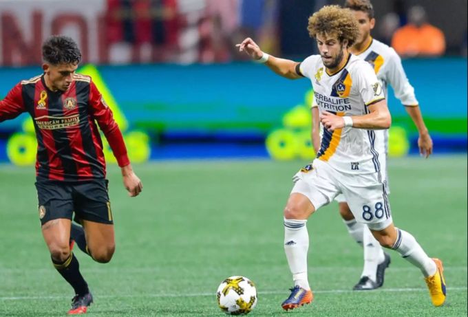 Joao Pedro spielte mit Zlatan Ibrahimovic bei LA Galaxy. Zlatan Ibrahimovic