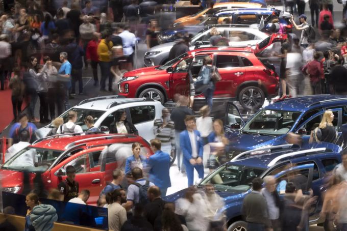 Besucher am Genfer Autosalon 2019. Genfer Autosalon