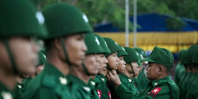 Militär von Myanmar räumt Misshandlung von Gefangenen ein Militär von Myanmar räumt Misshandlung von Gefangenen ein
