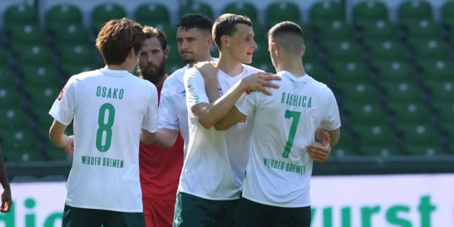 Für Werder Bremen ist der Klassenerhalt auf einmal wieder greifbar nahe. Foto: Carmen Jaspersen/dpa