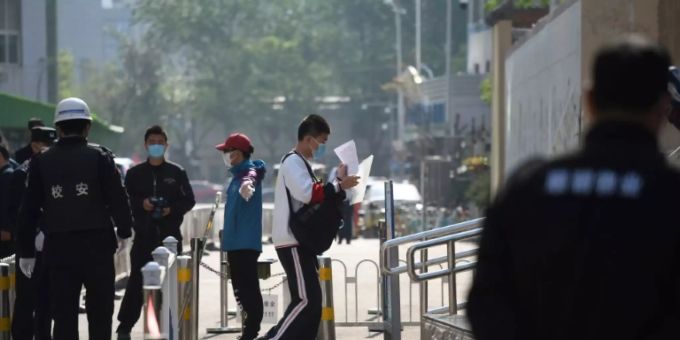 Die Schulen waren seit Mitte Januar landesweit geschlossen. china schulen