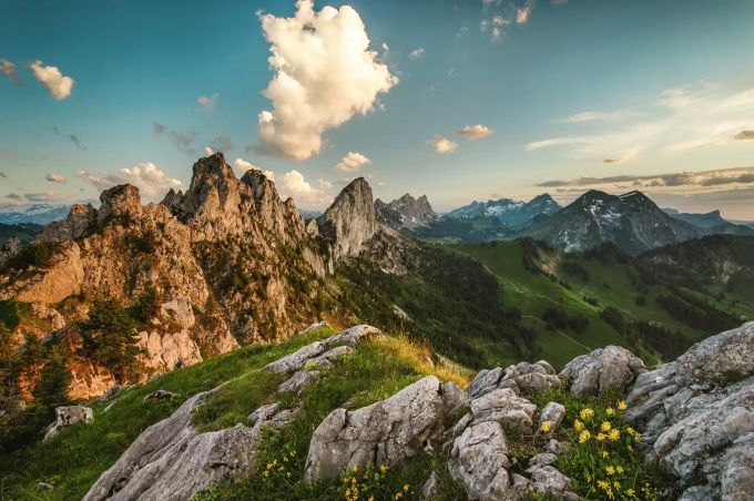 Zackig wie die Dolomiten: Die Gastlosen im Kanton Freiburg. Gastlosen