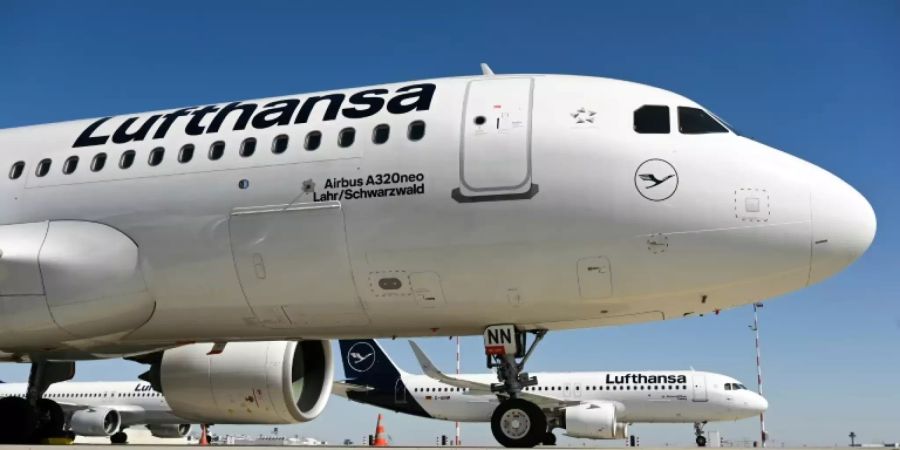 Lufthansa-Maschinen in Frankfurt am Main