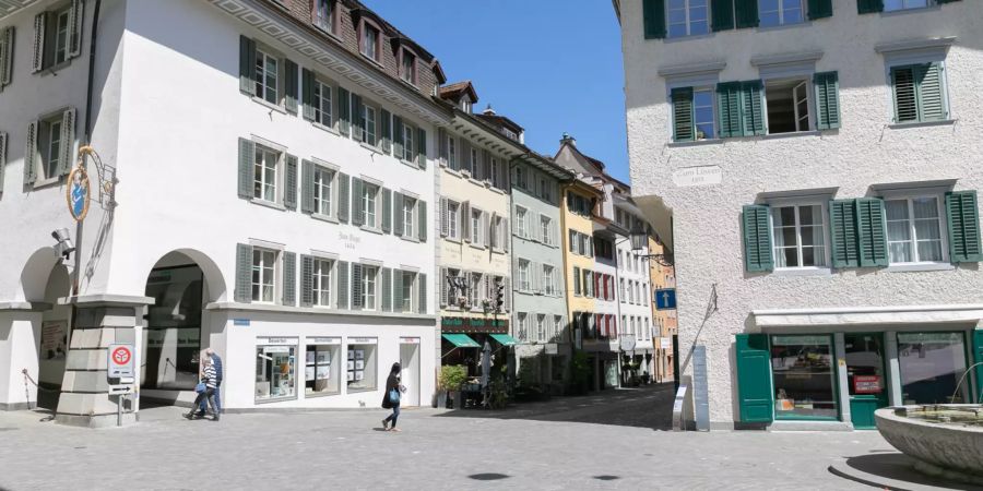 Der Schlossbergplatz in Baden.