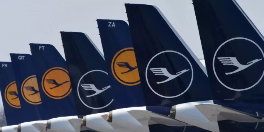 Geparkte Lufthansa-Maschinen in München