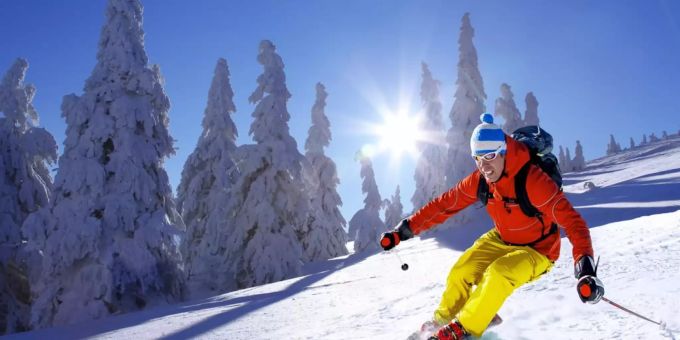 Skifahren ist in Bayern bald wieder einfacher. Bayerische Skigebiete