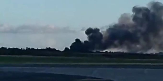 Flugzeugabsturz nahe dem Flughafen von Santo Domingo. Dominikanische Republik