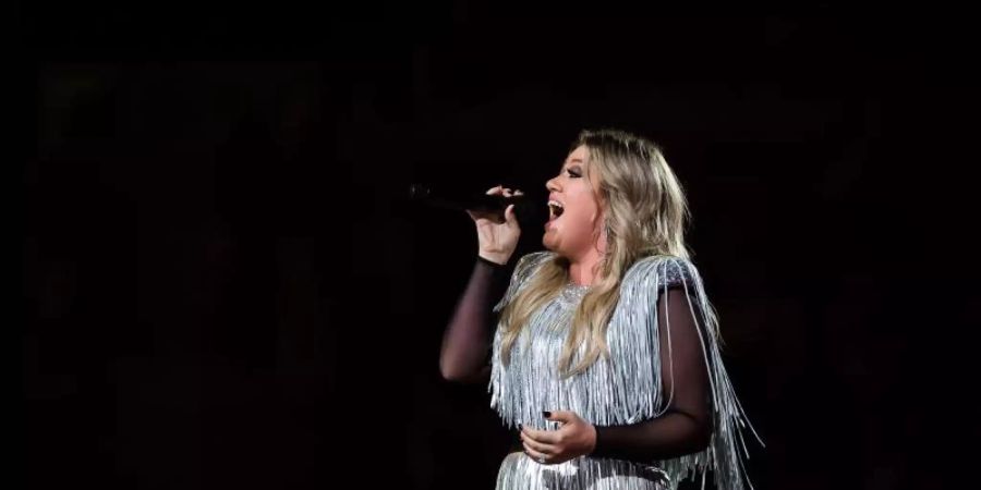 Kelly Clarkson feiert Weihnachten mit «When Christmas Comes Around...». Foto: Afp7/AFP7 via ZUMA Wire/dpa