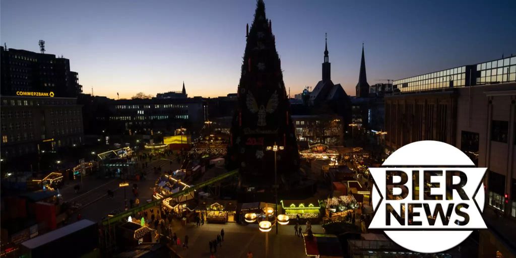 Falscher Feueralarm lässt Weihnachtsbaum untergehen