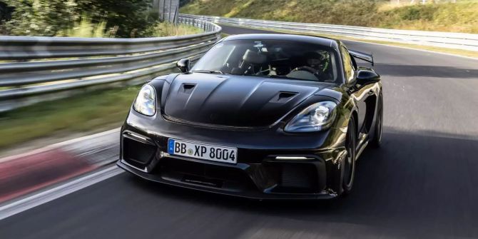 718 Cayman GT4 RS