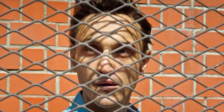 Hans (Franz Rogowski) muss ins Gefängnis, weil er homosexuell ist. Foto: -/Freibeuterfilm /dpa